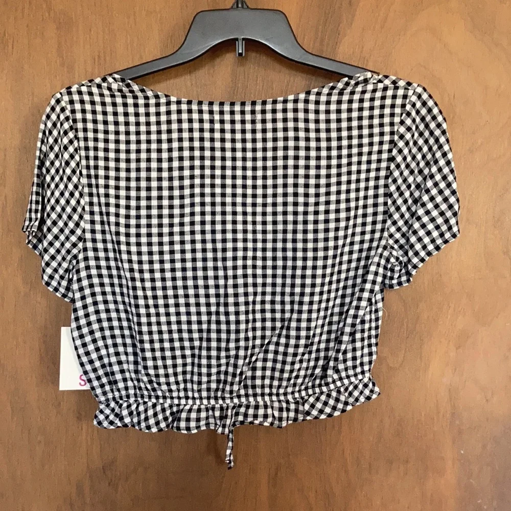 3/$24 SO boho casual top black white check short sleeve cinch front casual L jr - Picture 8 of 15